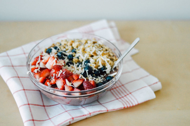 Easy Açai Island Bowl Backyard Bowls Recipe by gabriella