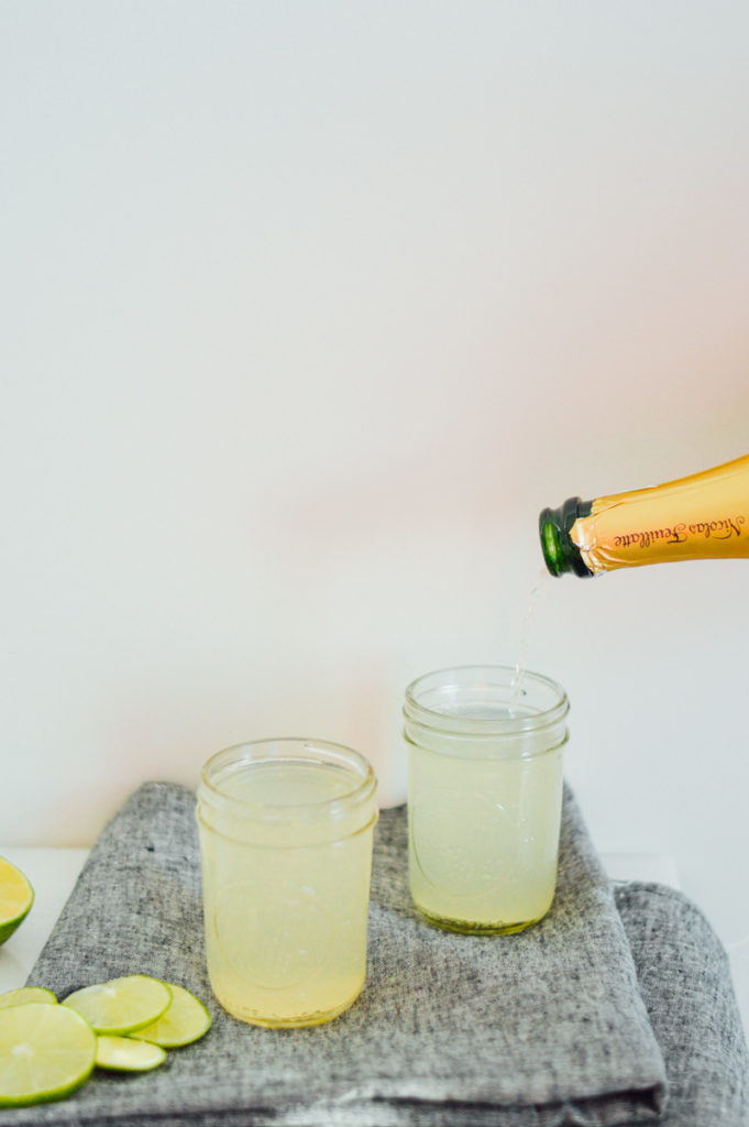 An easy limeade champagne cocktail for the weekend / bygabriella.co
