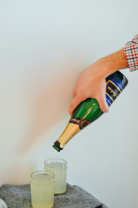 An easy to make 2 ingredient limeade champagne cocktail / bygabriella.co