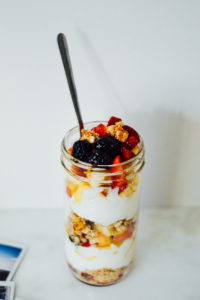 Whip up this quick, healthy yogurt parfait to satisfy those sweet cravings / bygabriella.co