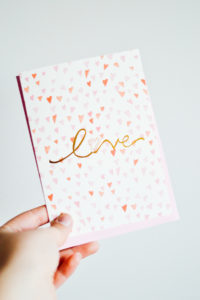 Giveaway! 5 free cards from Karen Adams Designs so you'll be prepared for every occasion / By Gabriella