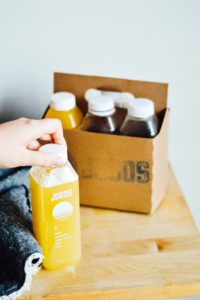 Here's what really happens when you jump into a three day juice cleanse / bygabriella.co