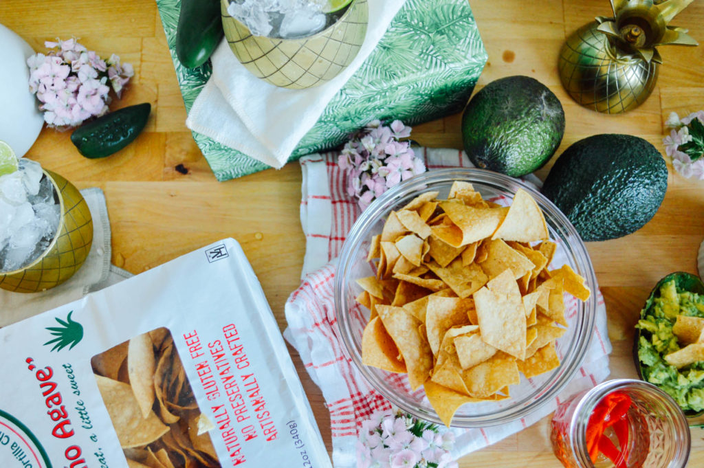 A little heat, a little sweet with these new Mi Niña Jalapeño Agave tortilla chips. Oh, and guac, too! | bygabriella.co