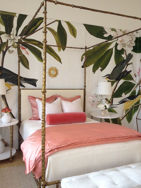 Large-scale floral wallpapers for your bedroom | bygabriella.co