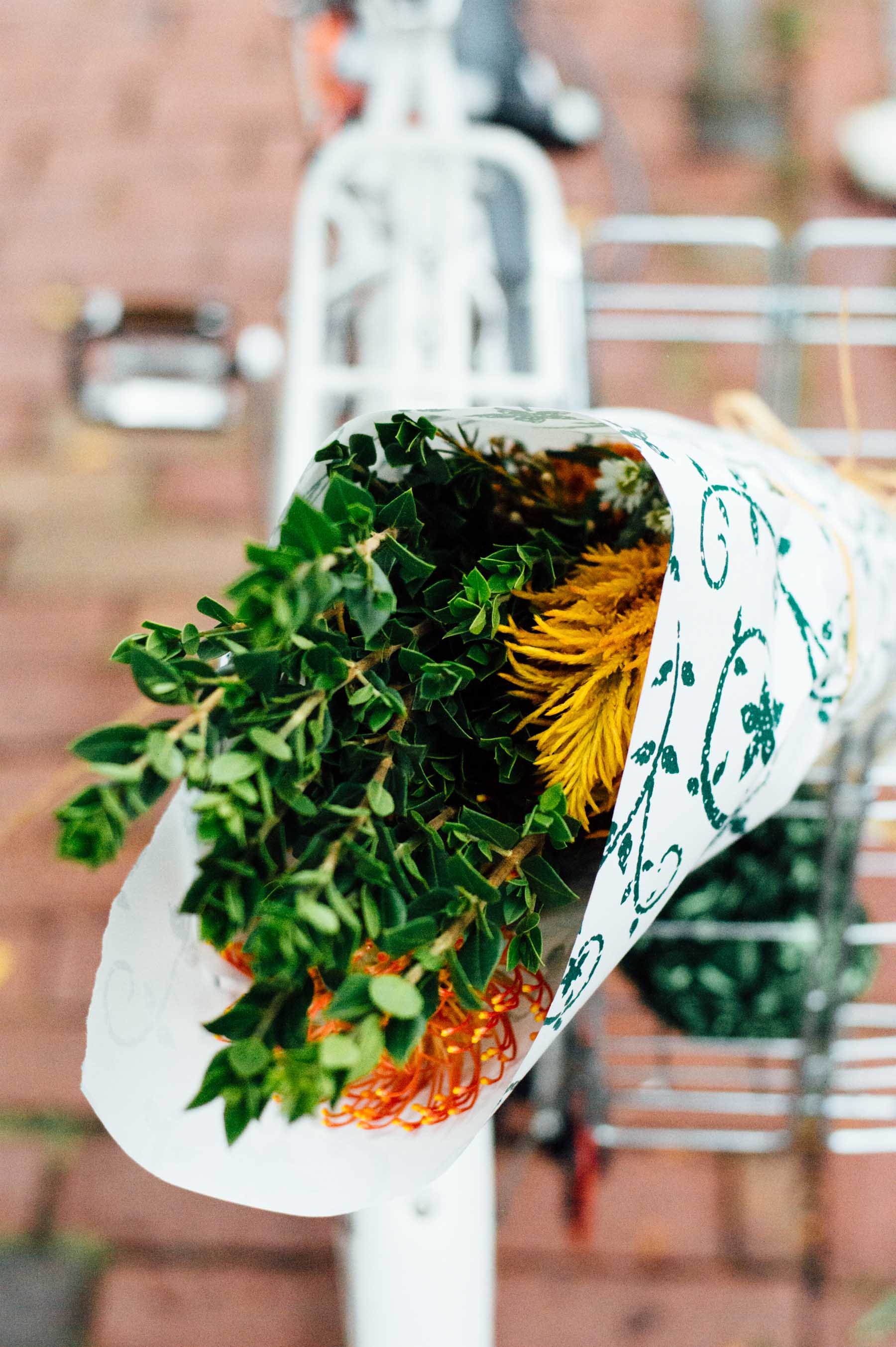 Biking with a soon-to-be autumn-inspired floral arrangement in tow! | bygabriella.co