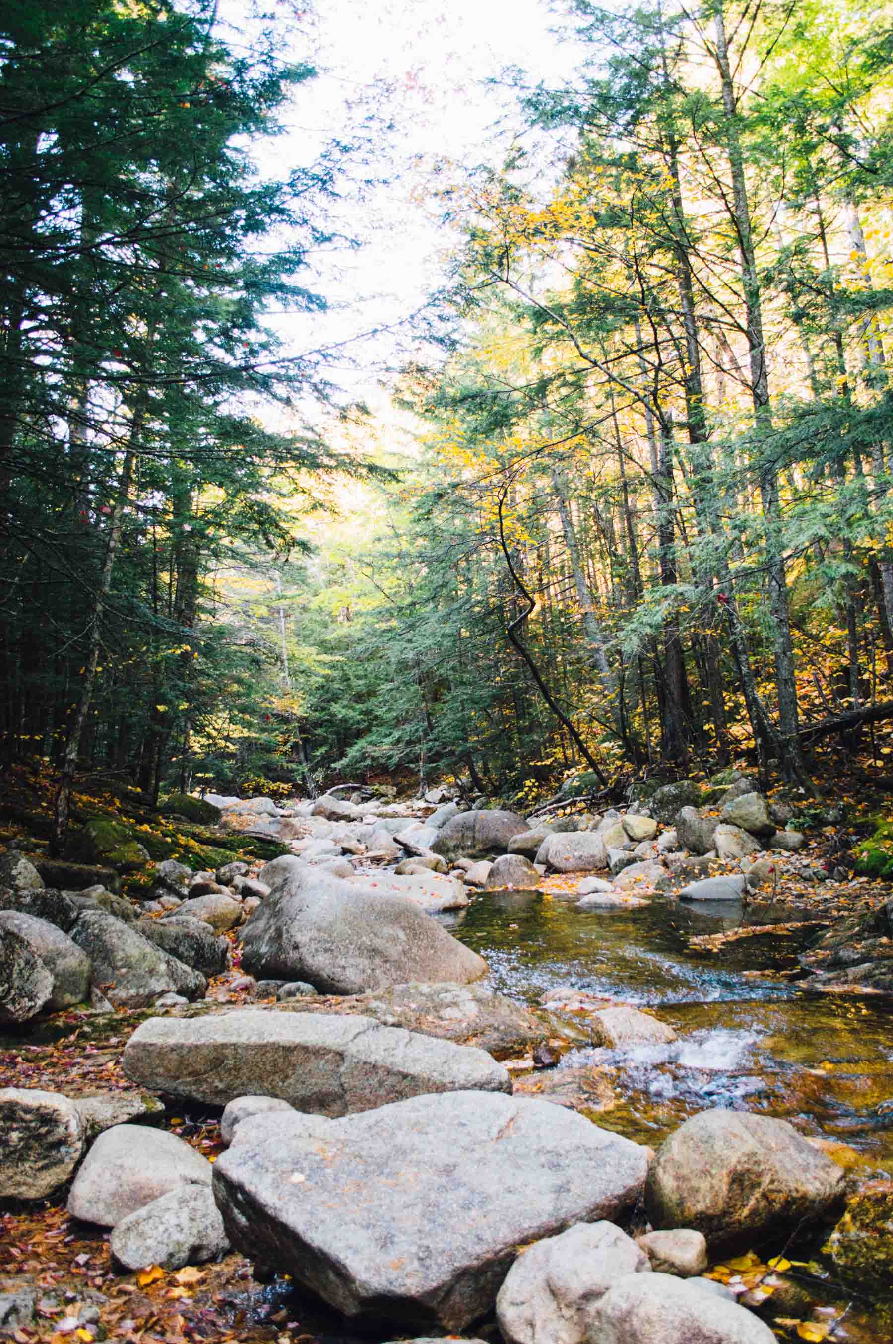 How to spend a Fall Weekend Getaway in New Hampshire | bygabriella.co