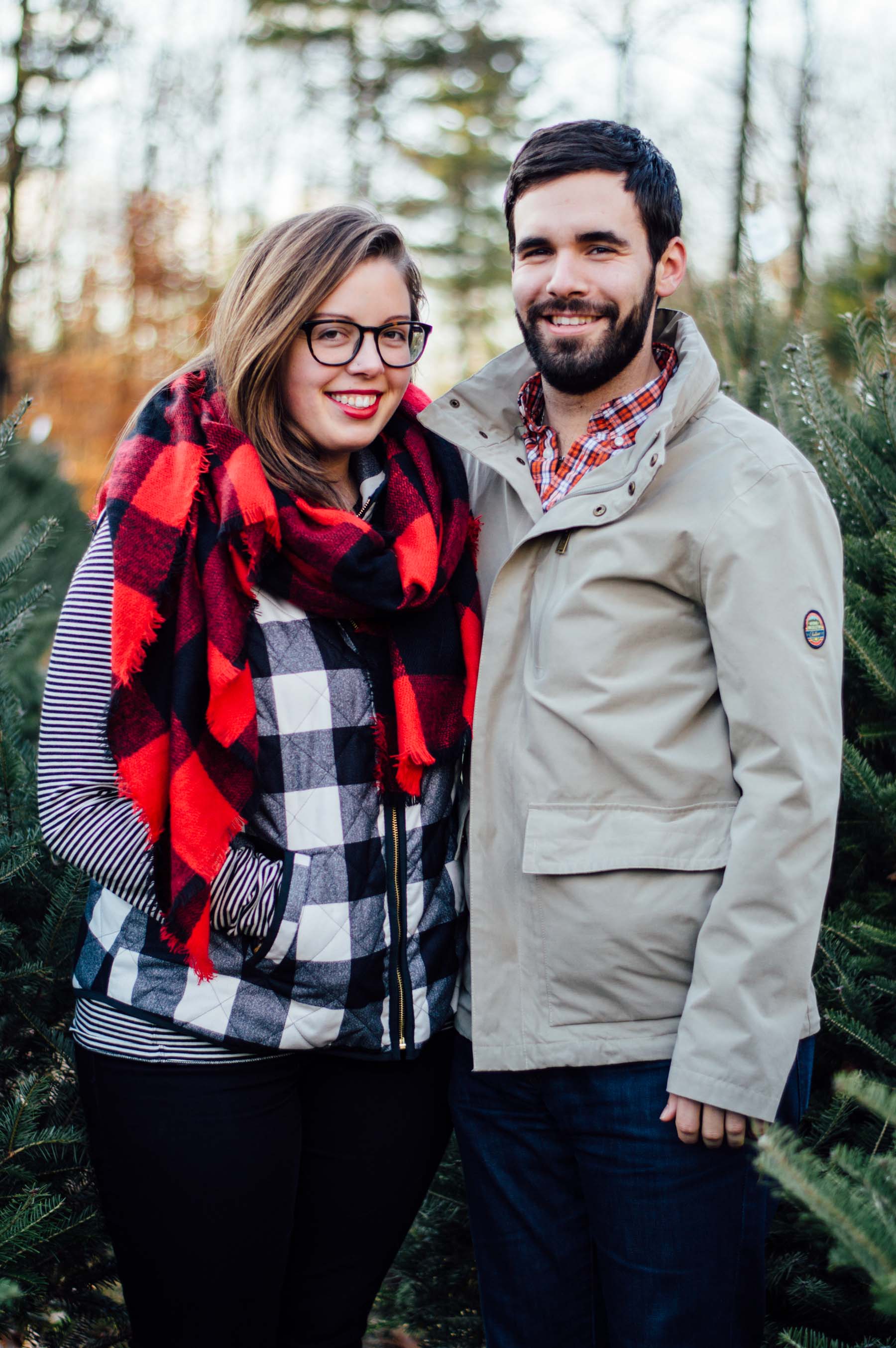 A Festive Christmas Tree Farm outing in Massachusetts (in Old Navy & Gap) | bygabriella.co