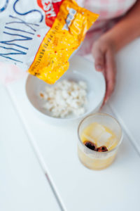 The perfect evening snack - aged white cheddar SkinnyPop! | bygabriella.o