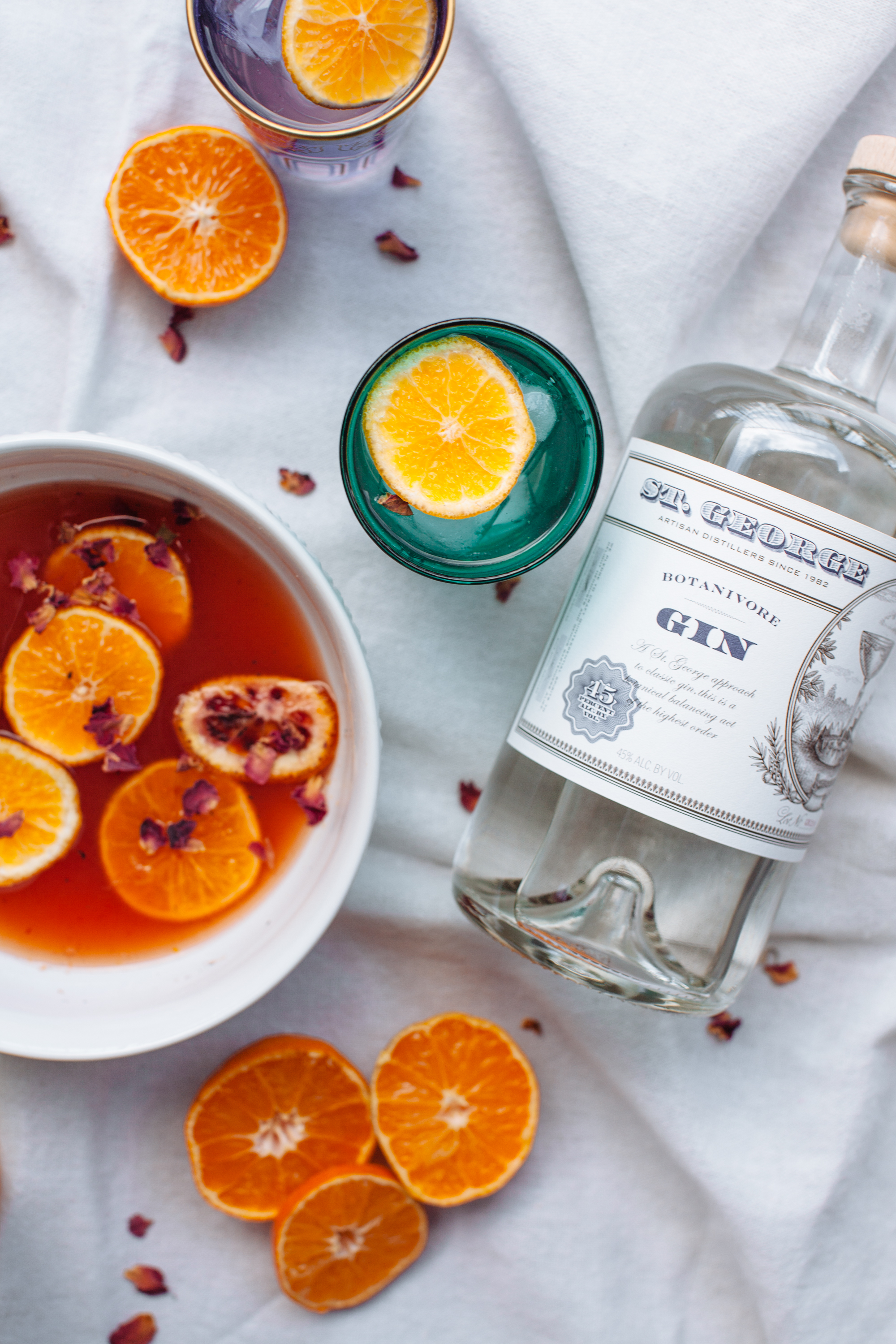 An easy Citrus Shrub Punch recipe for the holidays | bygabriella.co