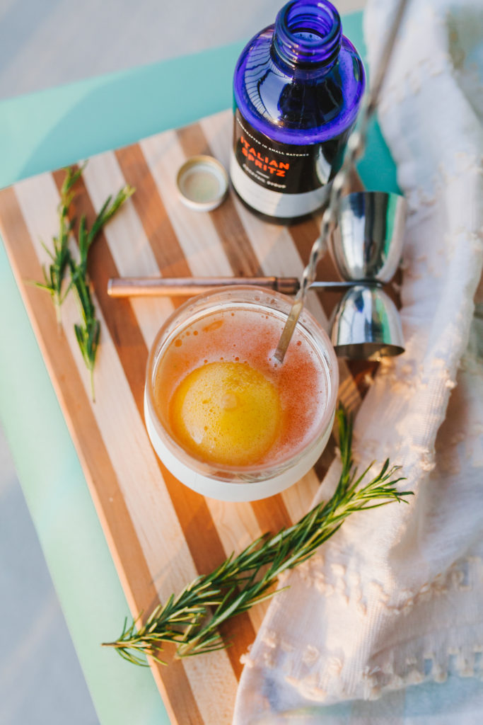 Peachy Italian Spritz cocktail recipe | bygabriella.co @gabivalladares