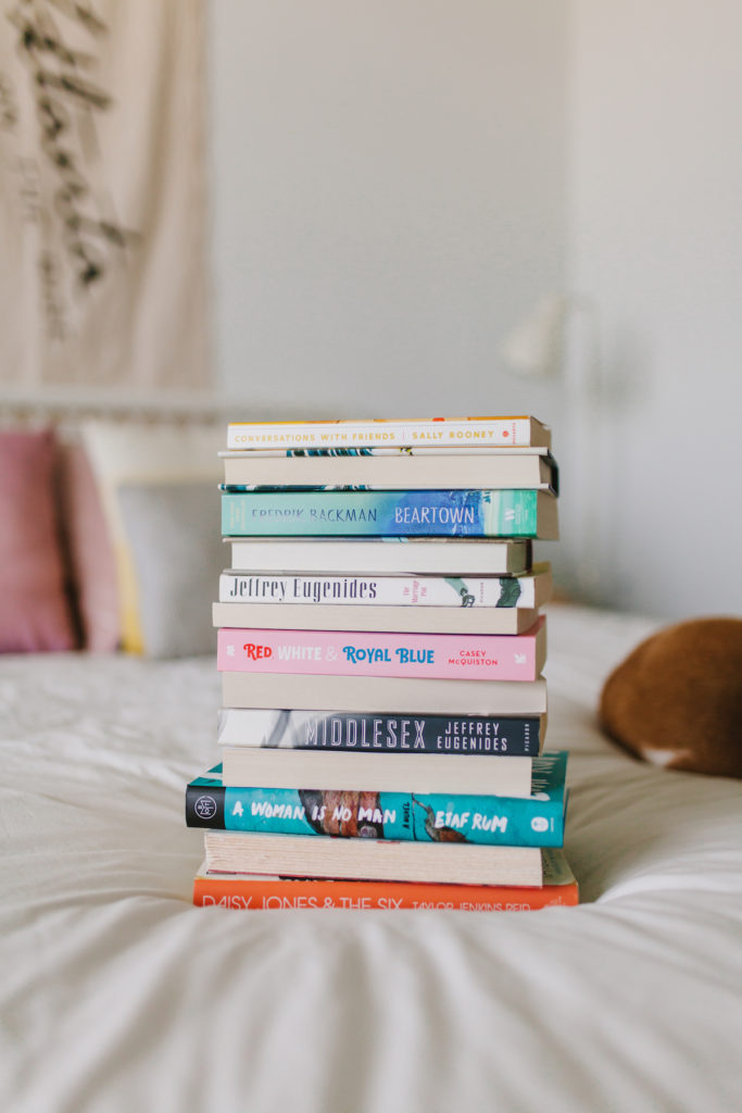 50 Book recommendations as suggested by bookstagram | bygabriella.co @gabivalladares